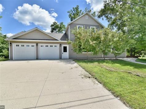 The Zestimate for this Single Family is 296,200, which has increased by 827 in the last 30 days. . Zillow benson mn